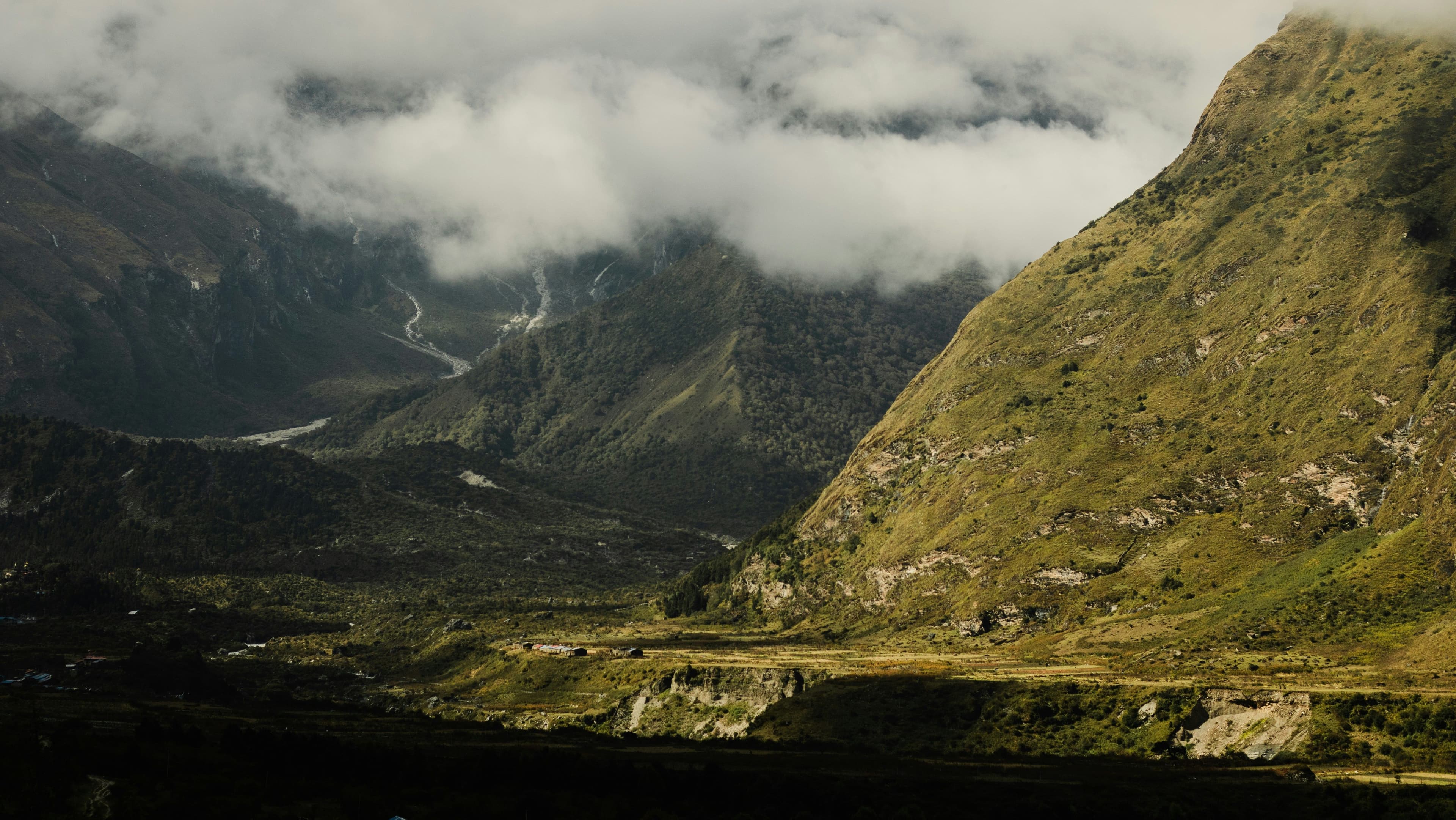 Manaslu Round